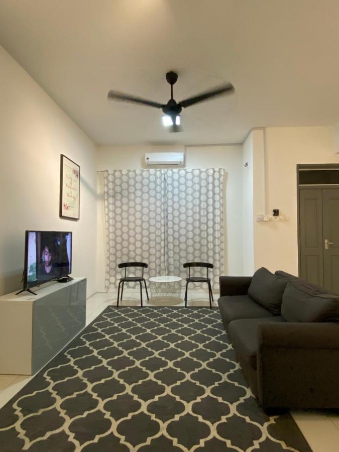 Cempaka Homestay Soga Perdana Бату Пахат Екстериор снимка