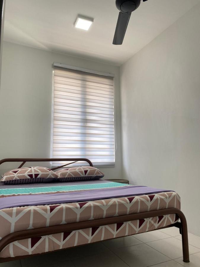 Cempaka Homestay Soga Perdana Бату Пахат Екстериор снимка